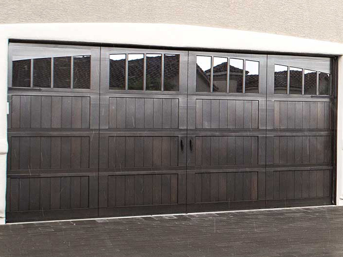 7103-Wood-Mustang-DarkStain-door