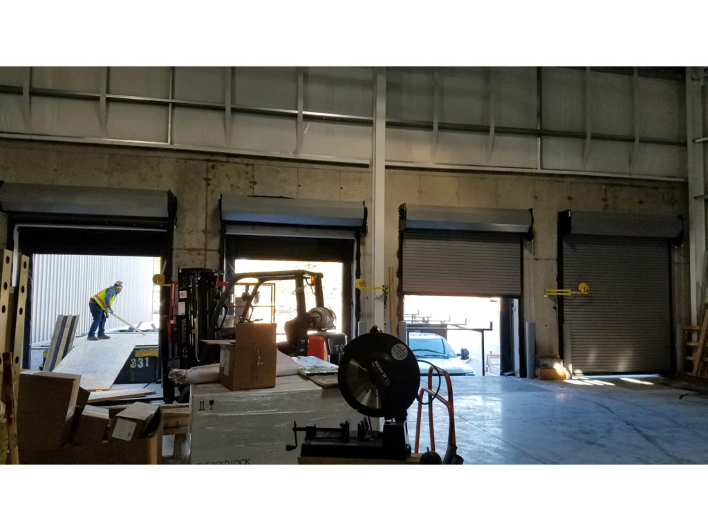 Rolling door for loading dock